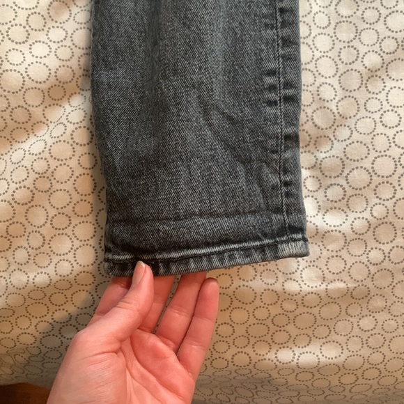 Levi Wedgie Jeans - Picture 3 of 4
